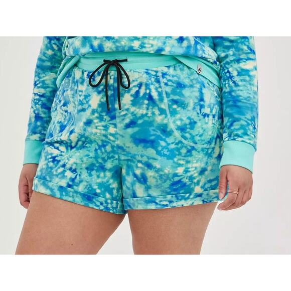 Torrid 1 (1X 14/16) Blue Tie Dye Everyday Cozy Fleece Shorts 5" Inseam w/Pockets - Picture 3 of 4